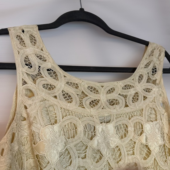 Double D Ranch Floral Eyelet Sleeveless Top - Picture 3 of 6